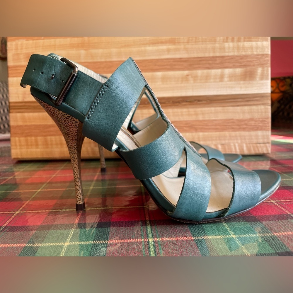 Bintage Ted Baker Teal Heels size 9
